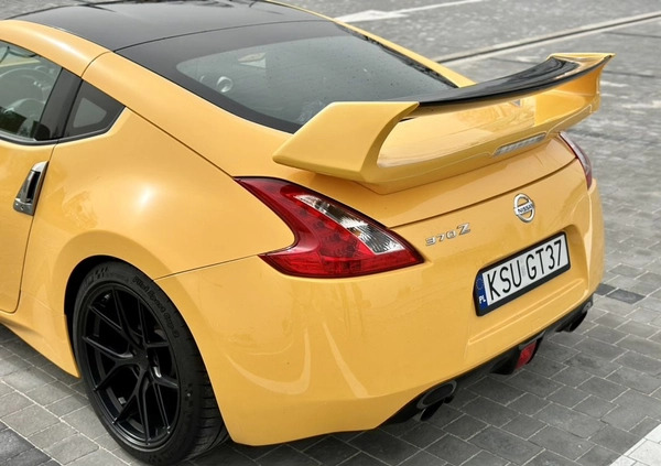 Nissan 370 Z cena 129800 przebieg: 44700, rok produkcji 2018 z Kraków małe 497